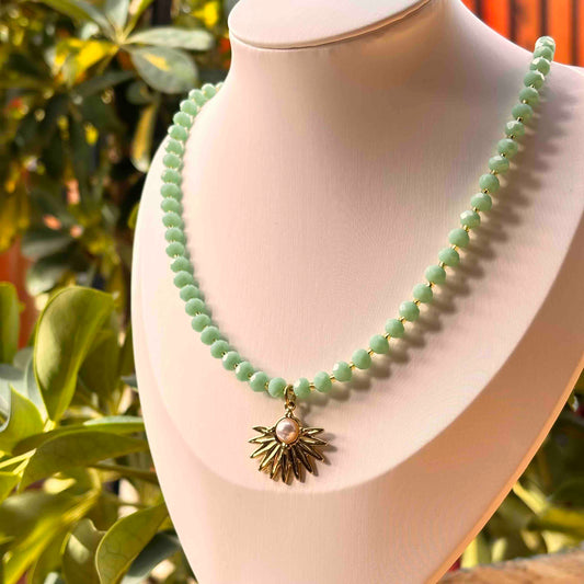 Collar Cristales, Dije Sol — Color Menta - Acero Inoxidable