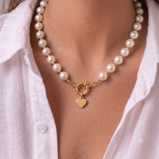 Collar Perla Shell , Dije Mini Corazon - Acero Inoxidable
