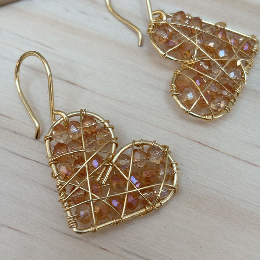 AROS CORAZON ALAMBRISMO - COLOR AMBAR - DISEÑO COLGANTE