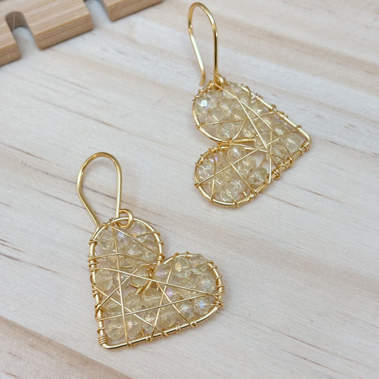 AROS CORAZON ALAMBRISMO - COLOR BEIGE - DISEÑO COLGANTE