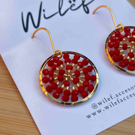 Aros Tejidos Cristales – Diseño Artesanal - Mini Mandala Rojo