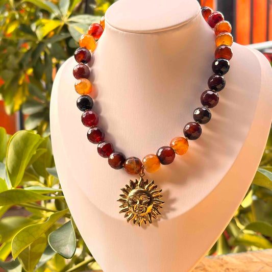 Collar Piedra Natural Ágatas , Dije Sol  - Acero Inoxidable