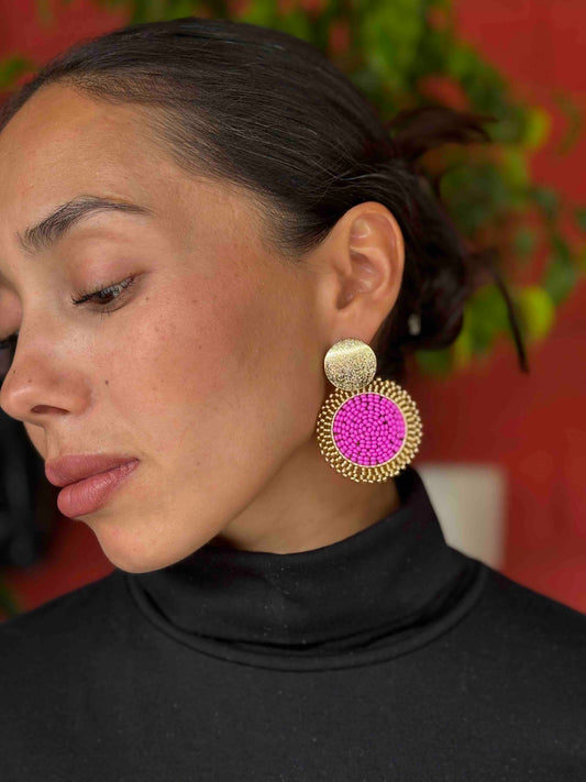 Aros Tejidos a Mano con Mostacillas / Mandalas Unicolor fucsia